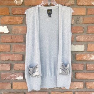 Serena Williams Soft Gray Sleeveless Button-Down Cardigan Vest, Satin Pockets